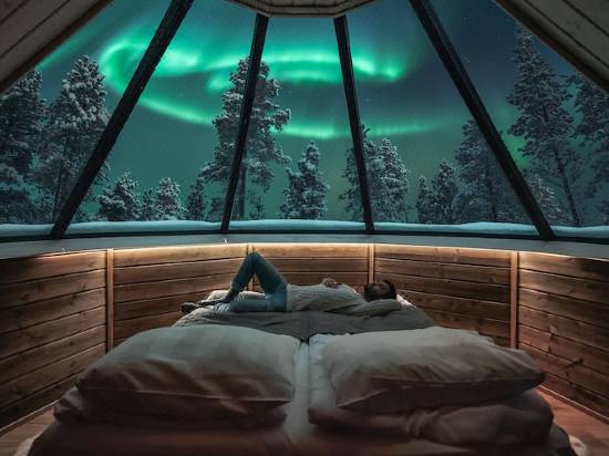 Day 3 of Arctic Glamping: The Northern Lights: Snowmobile & Glamping