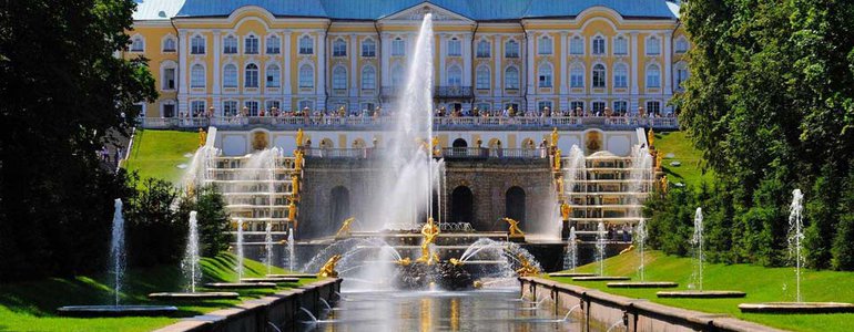 Peterhof Palace image