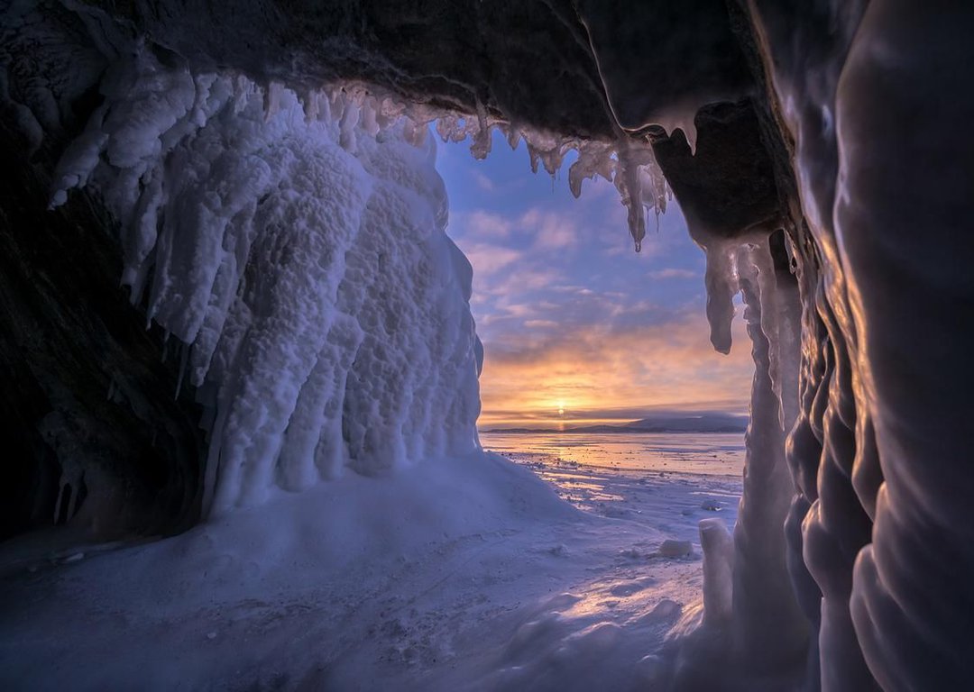 Ice grottoes image