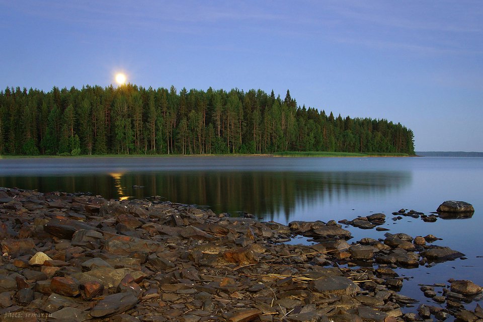White nights on Lake Janisjarvi image