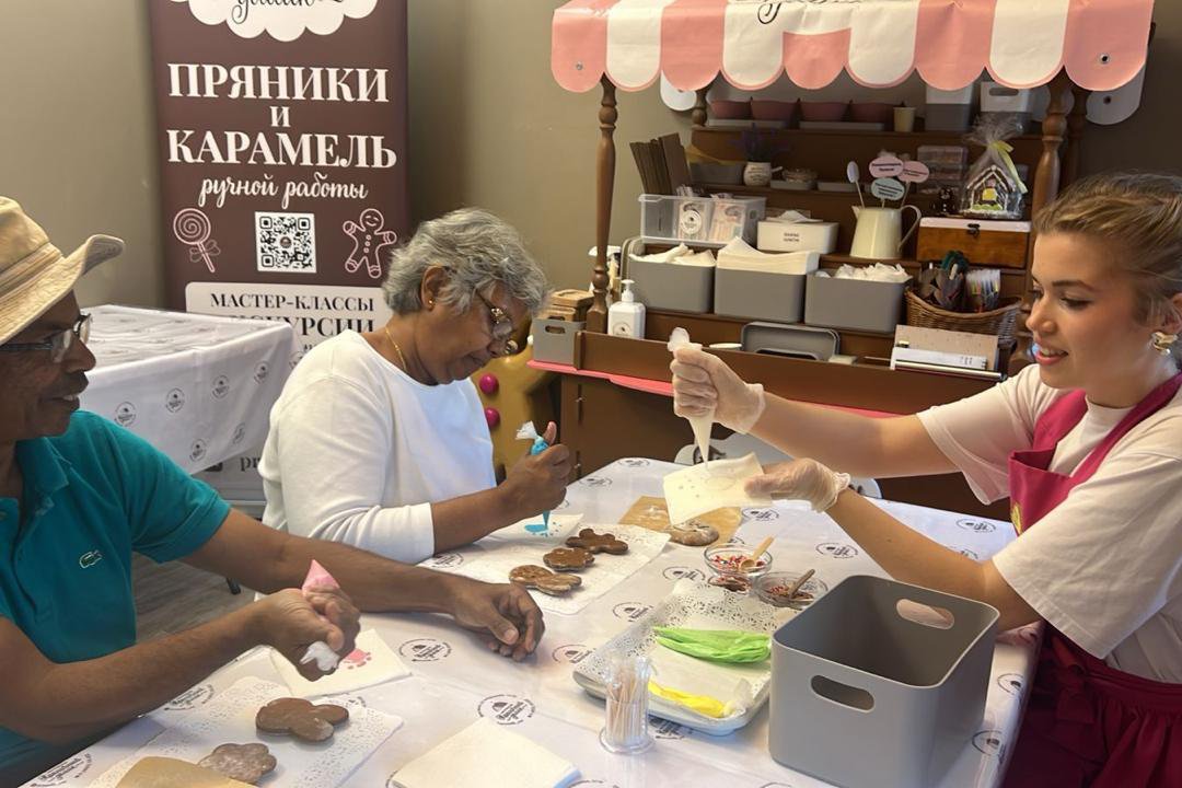 Gingerbread making in Yaroslavl image