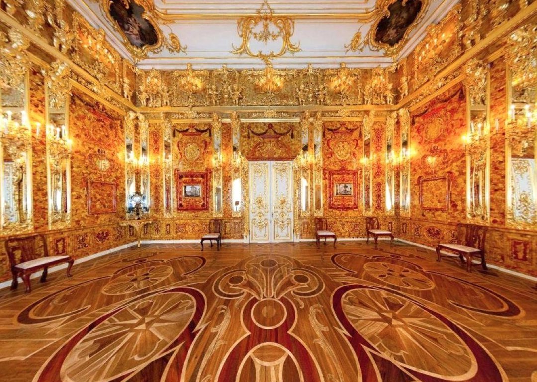 The Amber room image